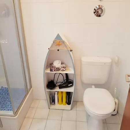 Ferienwohnung Lindemann شقة